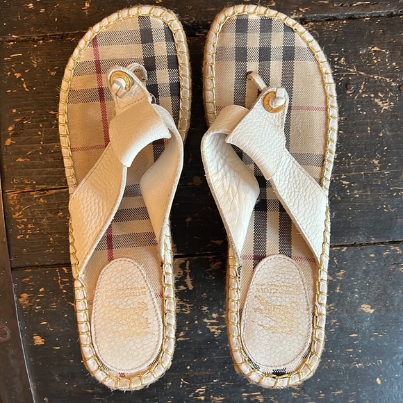 Burberry Shoes | Burberry Check Espadrille Wedge Sandals | Color: Tan/white sz40 - Picture 6 of 7